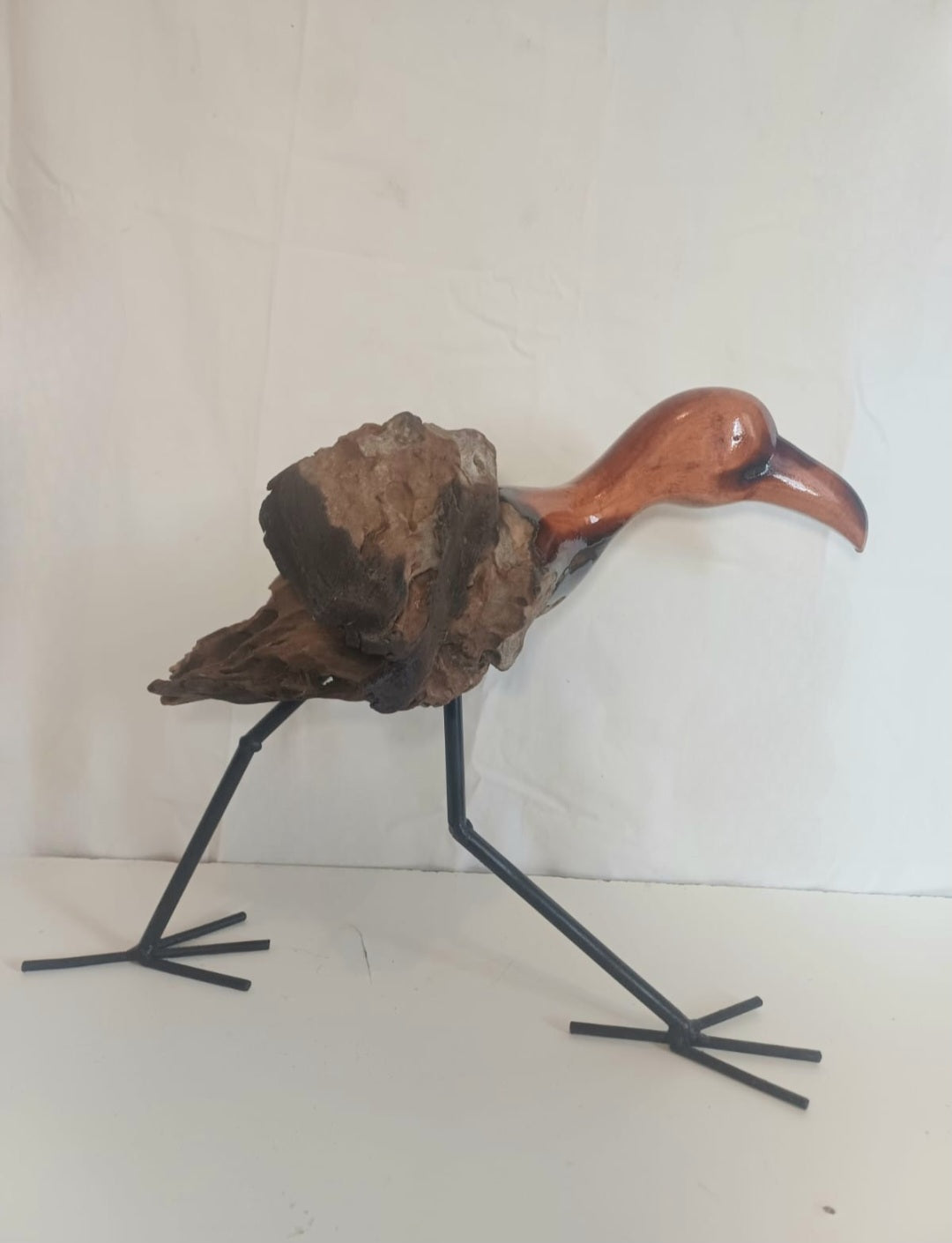 Bird sculpture (0028)
